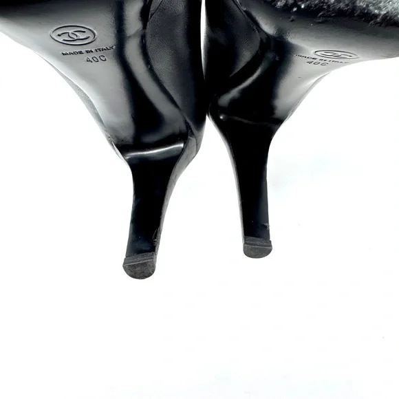 CHANEL Cap Toe Interlocking CC Chain-Trim Platform Pumps - Black Leather size 40 - Picture 14 of 16